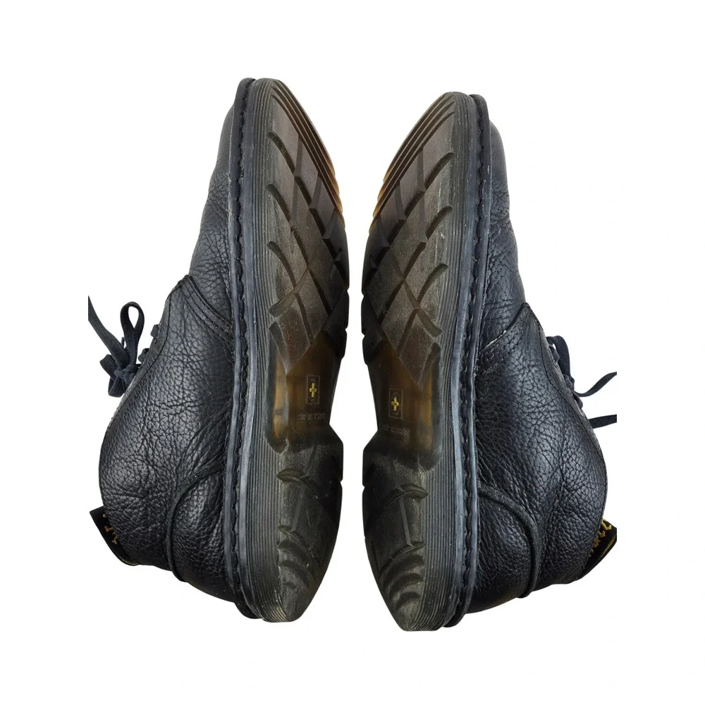 Dr. Martens Sussex Bear Track Black Leather Slip Resistant Boots Mens 9 Ankle